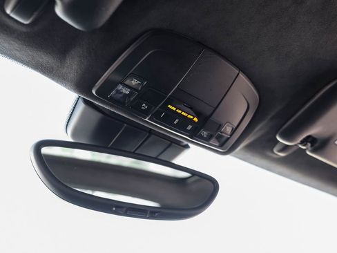 Used 2014 Porsche 911 Carrera image 18