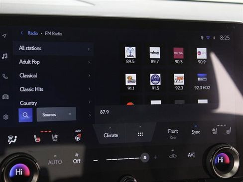 Used 2024 Lexus RX 350 AWD image 11