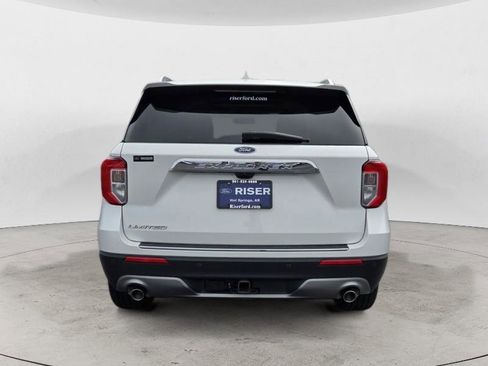 Certified 2023 Ford Explorer Limited w/ Limited Technology Package RWD image 4