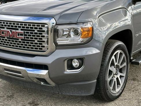 Used 2020 GMC Canyon Denali image 9