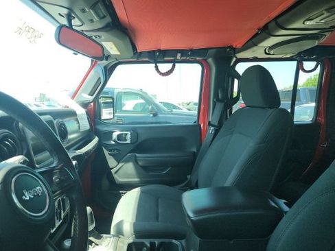 Used 2021 Jeep Wrangler Unlimited Sport AWD/4WD image 12