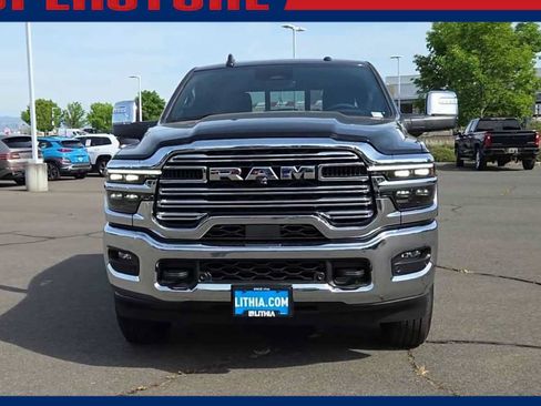 New 2026 RAM 2500 Laramie AWD/4WD image 7