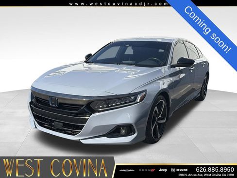 Used 2022 Honda Accord Sport image 1