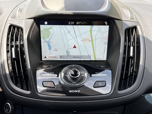 Used 2019 Ford Escape Titanium AWD/4WD image 21