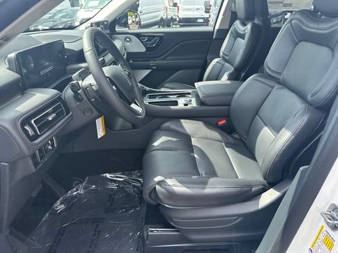 New 2026 Lincoln Aviator Reserve AWD/4WD image 10