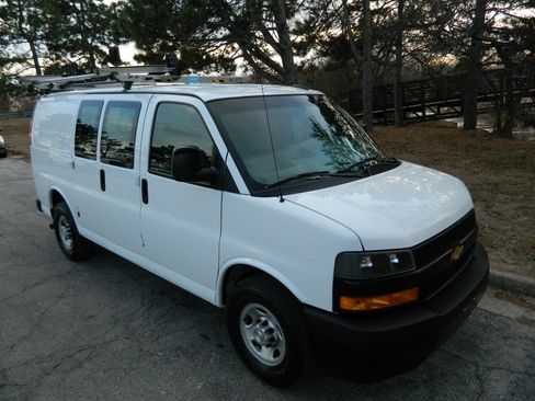 Used 2019 Chevrolet Express 2500 w/ Communications Package image 3