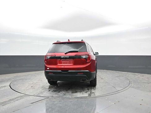 Used 2023 GMC Acadia SLE w/ Driver Convenience Package image 7