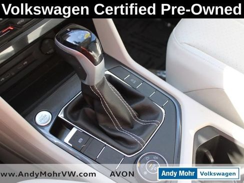 Used 2023 Volkswagen Tiguan SE w/ Panoramic Sunroof Package AWD/4WD image 39