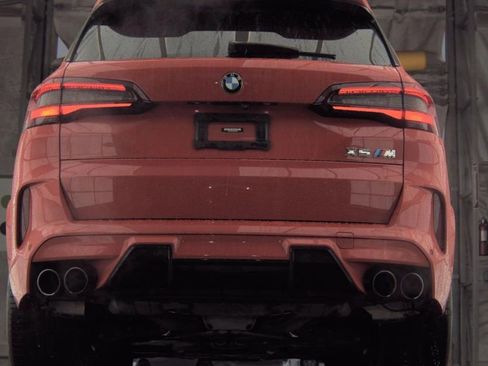 Used 2023 BMW X5 M AWD/4WD image 13