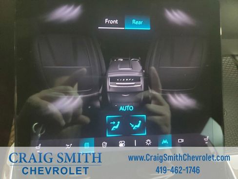 Used 2025 Cadillac Escalade Sport Platinum w/ LPO, Floor Liner Package AWD/4WD image 48