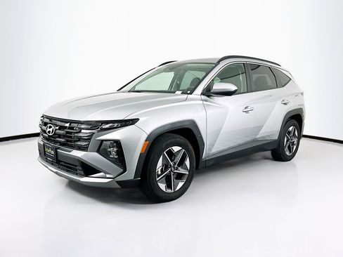 Used 2025 Hyundai Tucson SEL image 3