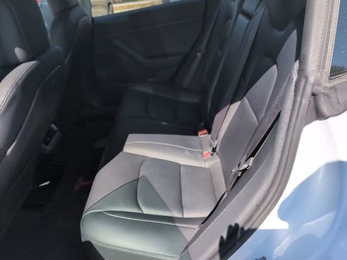 Used 2019 Tesla Model 3 Standard Range Plus image 20