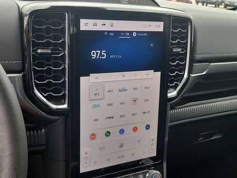 New 2026 Ford Ranger Lariat RWD image 23