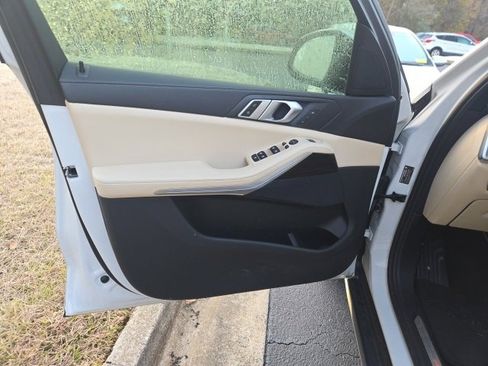 Used 2021 BMW X5 sDrive40i w/ Convenience Package image 8