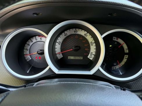 Used 2013 Toyota Tacoma 4x4 Double Cab w/ TRD Sport Pkg image 25