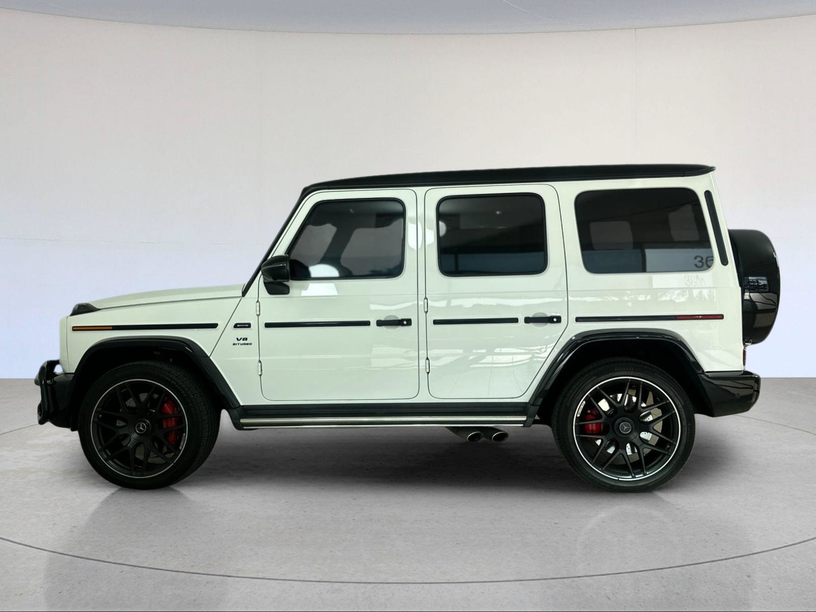 Used 2021 Mercedes-Benz G 63 AMG 4MATIC w/ AMG Night Package Plus image 3