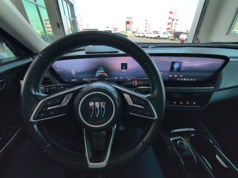 Used 2024 Buick Envision Preferred image 25