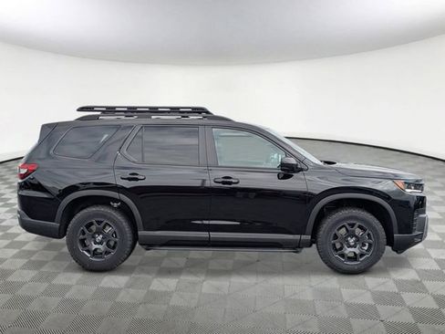 New 2026 Honda Pilot TrailSport image 6