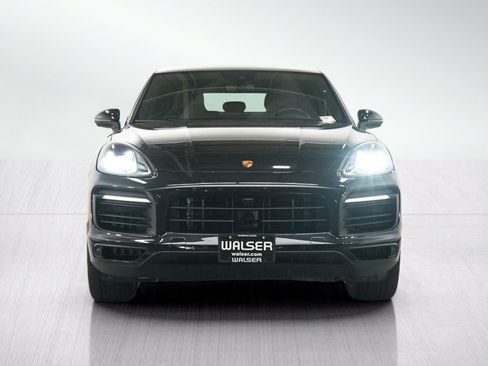 Used 2023 Porsche Cayenne Platinum Edition AWD/4WD image 8