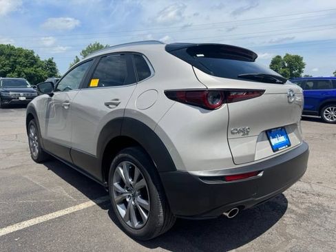 Used 2024 MAZDA CX-30 AWD 2.5 S w/ Preferred Package image 4