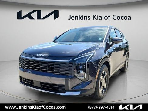 New 2026 Kia Sportage LX w/ LX Convenience Package FWD image 11