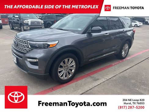 Used 2022 Ford Explorer Limited w/ Equipment Group 301A image 1