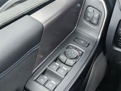 New 2026 Ford F250 Platinum AWD/4WD image 32
