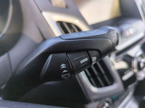 Used 2012 Ford Focus Titanium w/ Cargo Management Pkg image 27