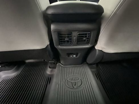 Used 2025 Toyota RAV4 XLE w/ Convenience Package AWD/4WD image 21