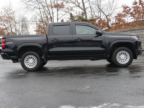 Certified 2023 Chevrolet Colorado W/T image 10