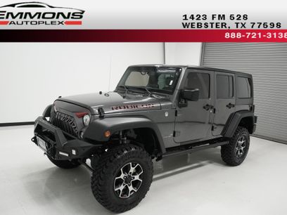 Used 2017 Jeep Wrangler Unlimited Rubicon w/ Connectivity Group