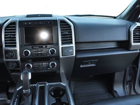 Used 2020 Ford F150 Platinum w/ Equipment Group 701A Luxury image 19