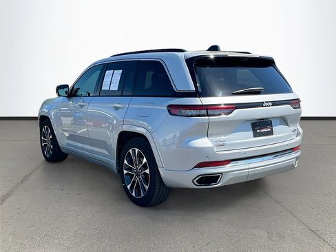 Certified 2025 Jeep Grand Cherokee Overland w/ Adv Protech Group III AWD/4WD image 5