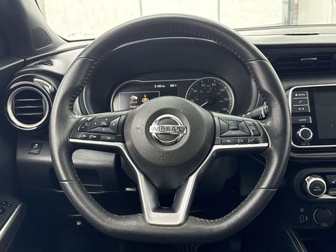 Used 2019 Nissan Kicks SR w/ SR Premium Package image 20