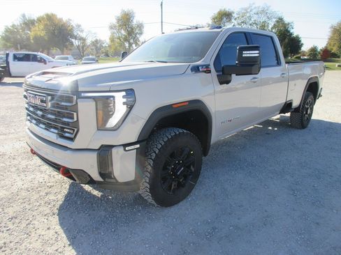 New 2026 GMC Sierra 3500 AT4 image 11