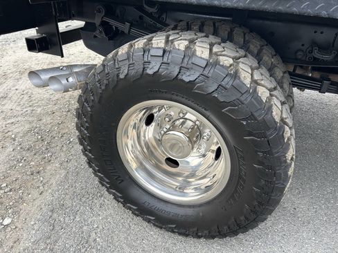 Used 2019 Ford F350 XL w/ Power Equipment Group AWD/4WD image 12