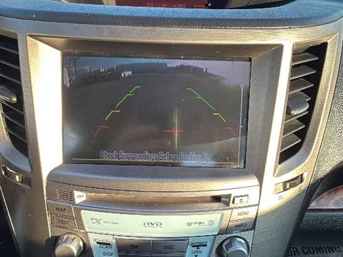 Used 2011 Subaru Legacy 3.6R Limited image 16