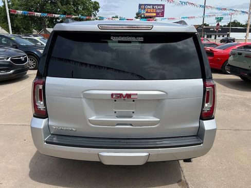 Used 2016 GMC Yukon SLT w/ Open Road Package AWD/4WD image 5