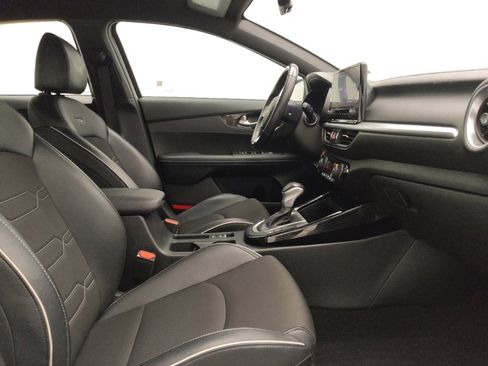 Used 2023 Kia Forte GT-Line w/ GT-Line Technology Package image 21