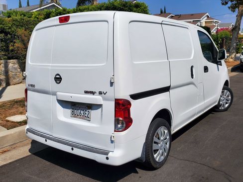 Used 2017 Nissan NV200 SV w/ Technology Package image 4
