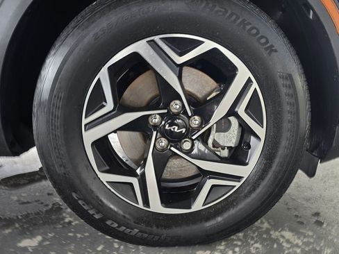 Used 2025 Kia Sportage LX FWD image 54