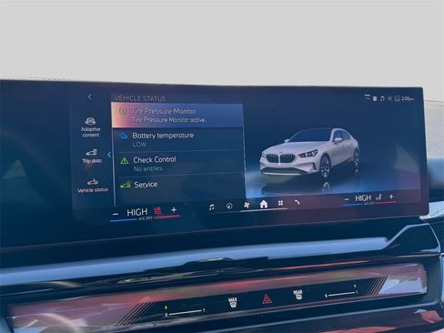 Certified 2025 BMW i5 xDrive40 w/ Premium Package image 9