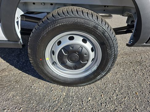 New 2026 Ford Transit 150 Low Roof image 35