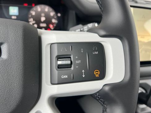 Certified 2025 Land Rover Defender 110 S AWD/4WD image 22