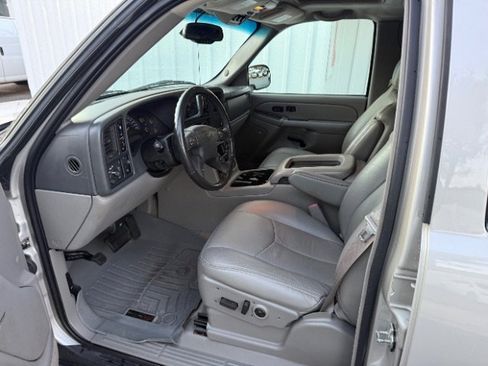 Used 2005 Chevrolet Tahoe Z71 w/ Preferred Equipment Group image 23