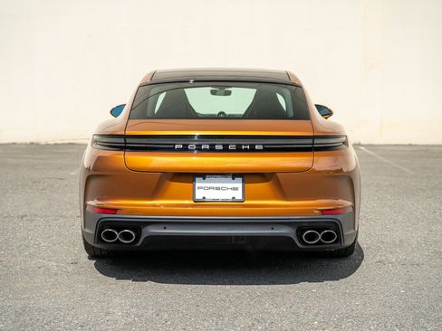 Certified 2025 Porsche Panamera 4 AWD/4WD image 7