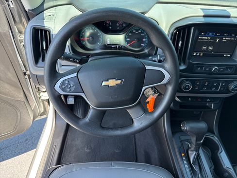 Used 2019 Chevrolet Colorado W/T w/ WT Convenience Package RWD image 14