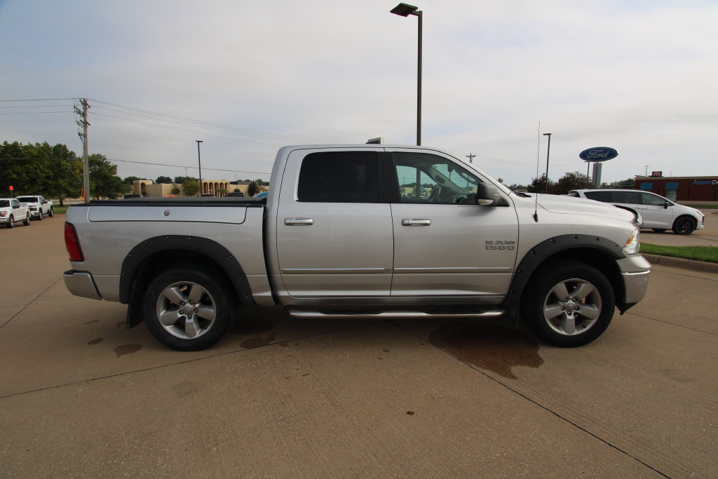 Used 2016 RAM 1500 Big Horn AWD/4WD image 4