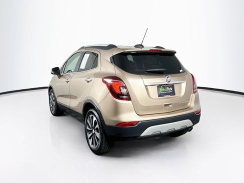 Used 2019 Buick Encore Essence FWD image 5