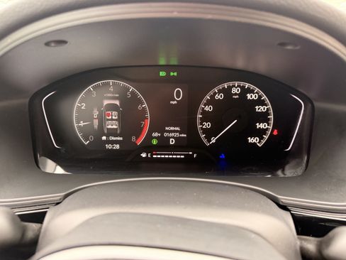 Used 2023 Honda Civic Sport image 17